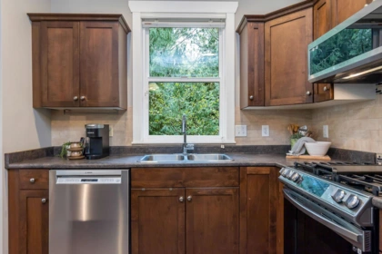 Breakfast Nook Photo of 35 46791 Hudson Road, Chilliwack, BC