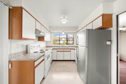 Kitchen Photo of 9920 Francis Road, Richmond, BC
