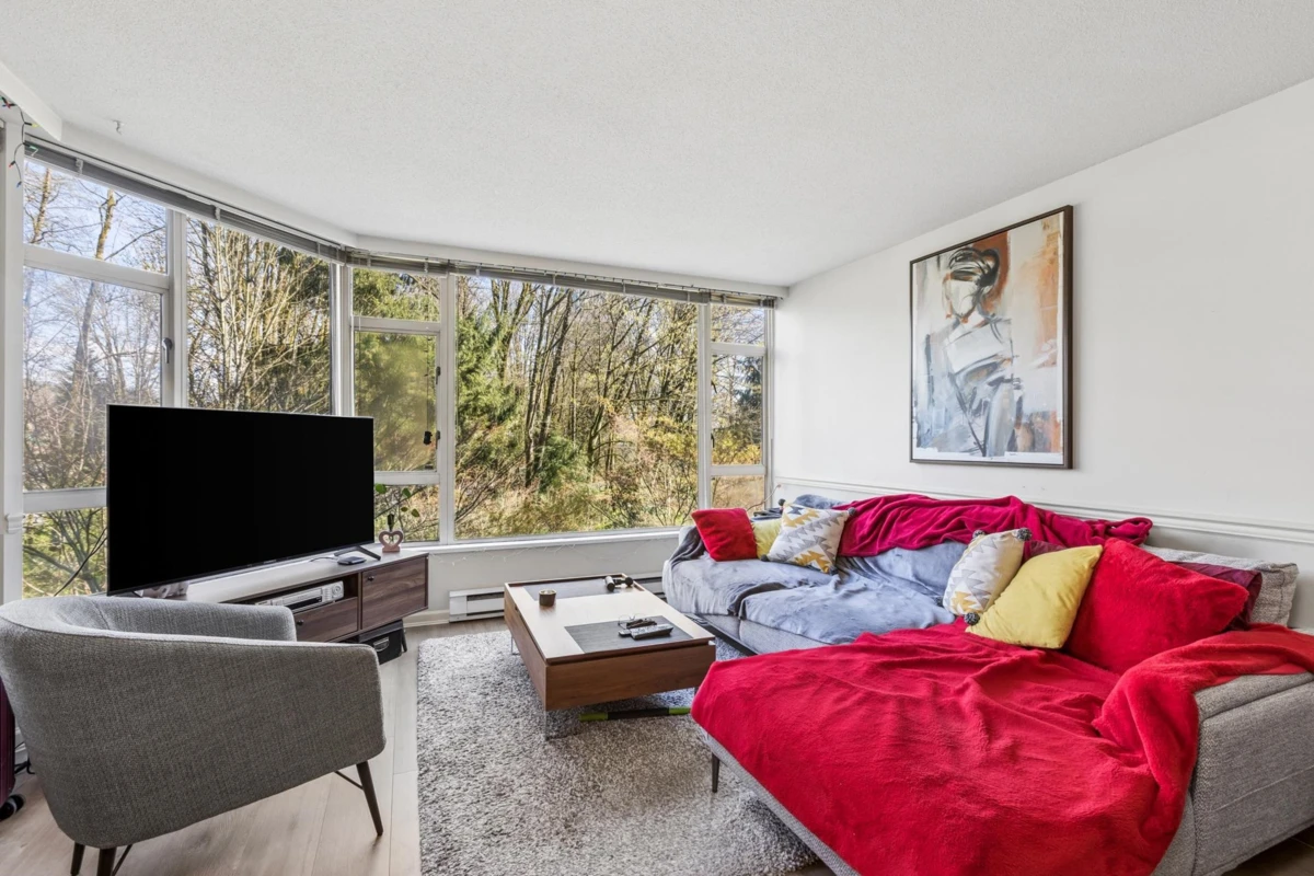 Living Room Photo of 308 1327 E Keith Road, North Vancouver, BC