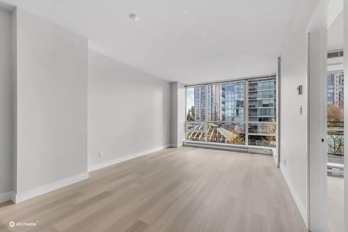 Family Room Photo of 706 2968 Glen Drive, Coquitlam, BC