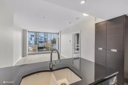 Primary Bathroom Photo of 706 2968 Glen Drive, Coquitlam, BC