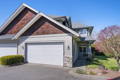 Garden / Landscaping Photo of 8 7360 Sunshine Drive, Chilliwack, BC