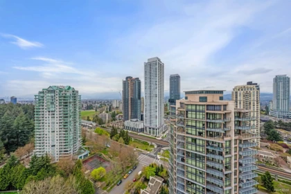 Front Yard Photo of 2405 6188 Wilson Avenue, Burnaby, BC