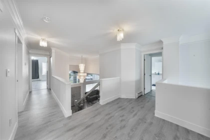Entry Foyer Photo of 14339 74a Avenue, Surrey, BC
