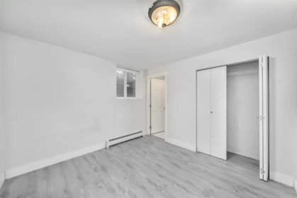 Hallway Photo of 14339 74a Avenue, Surrey, BC