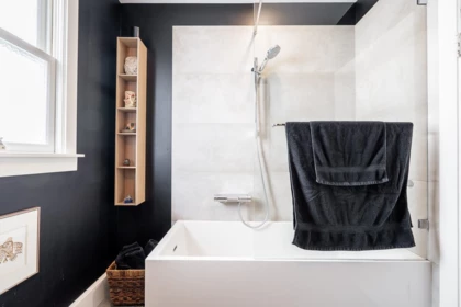 Guest Bathroom Photo of 457 E 11th Street, North Vancouver, BC