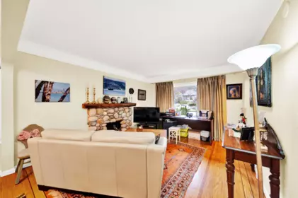 Breakfast Nook Photo of 4080 W 35th Avenue, Vancouver, BC