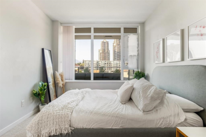 Primary Bedroom Photo of 810 2388 Madison Avenue, Burnaby, BC