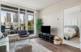810 2388 Madison Avenue, Burnaby, BC