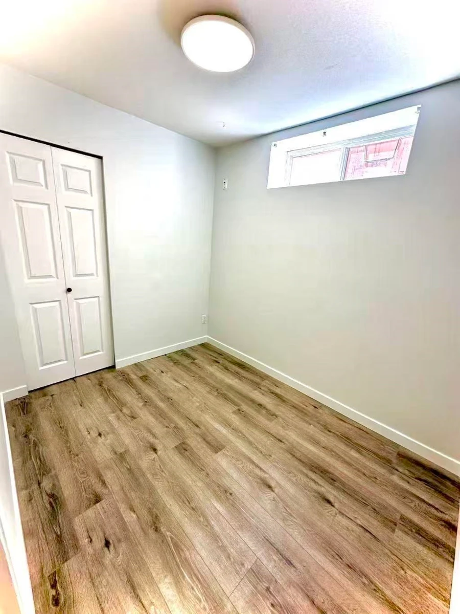 Living Room Photo of 939 E 26th Avenue, Vancouver, BC