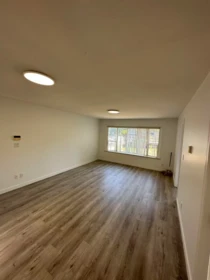 939 E 26th Avenue, Vancouver, BC, Vancouver — Single Family Residence for sale