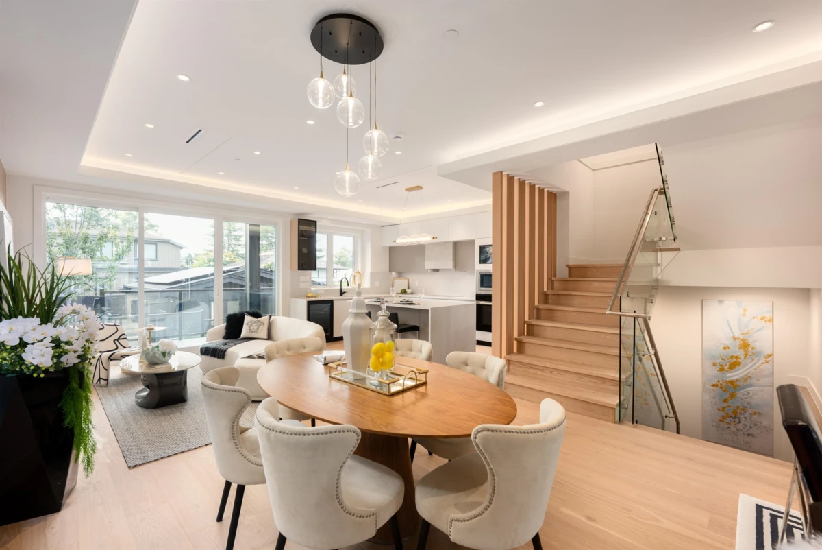 Dining Area Photo of 2020 Nanton Avenue, West Vancouver, BC