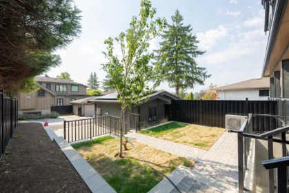 Garage Interior Photo of 2020 Nanton Avenue, West Vancouver, BC