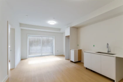 Hallway Photo of 2020 Nanton Avenue, West Vancouver, BC