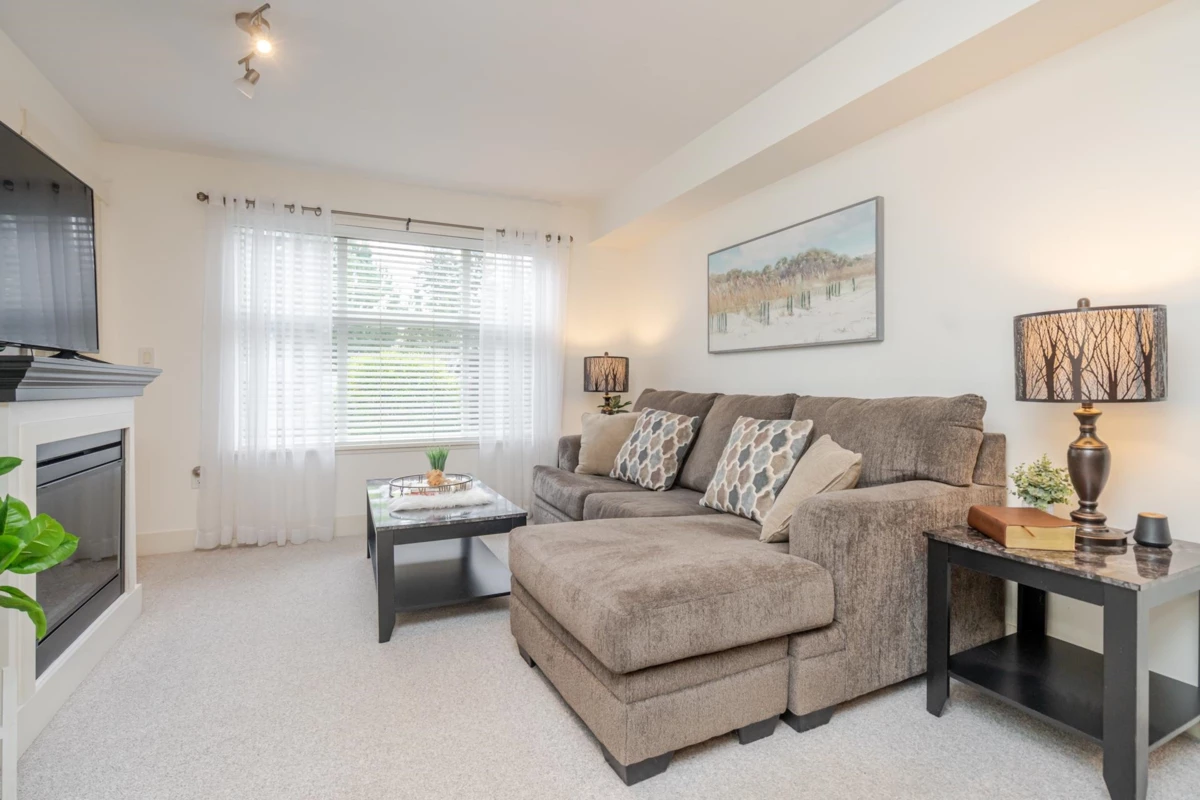 Family Room Photo of 104 2515 Park Drive, Abbotsford, BC