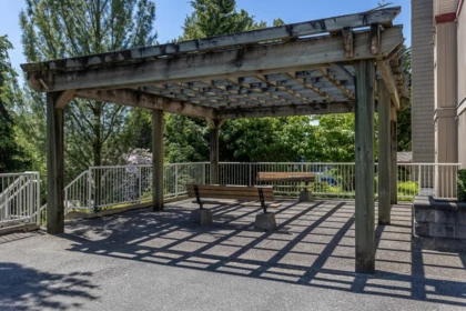 Front Yard Photo of 104 2515 Park Drive, Abbotsford, BC
