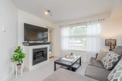Kitchen Photo of 104 2515 Park Drive, Abbotsford, BC