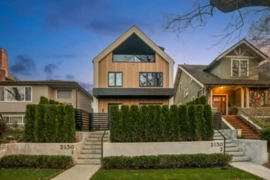 2 2130 E 2 Avenue, Vancouver, BC