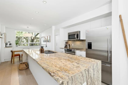 Kitchen Photo of 2 265 E 8th Street, North Vancouver, BC