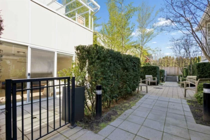 Outdoor Kitchen Photo of 2 265 E 8th Street, North Vancouver, BC