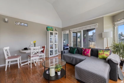 Breakfast Nook Photo of 306 1345 W 4th Avenue, Vancouver, BC