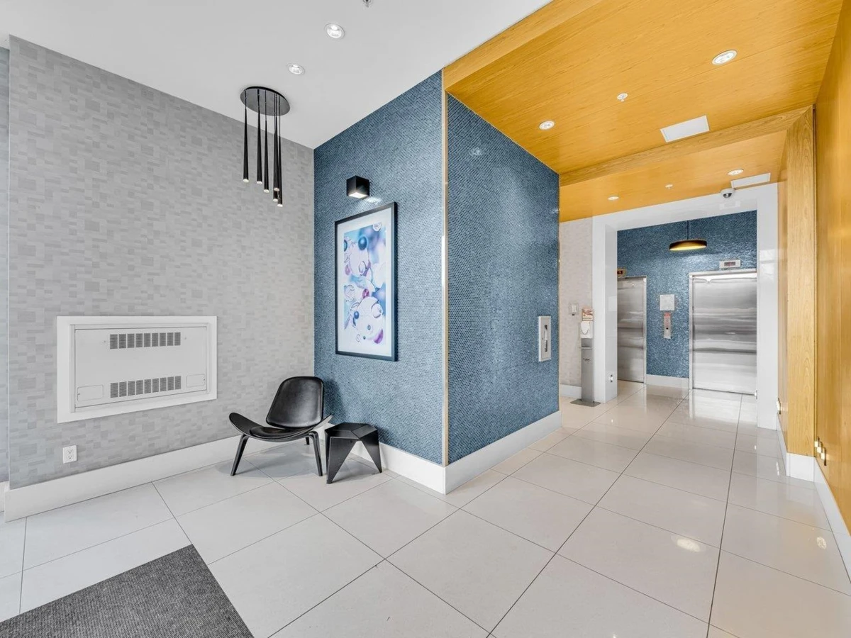Family Room Photo of 1401 1708 Columbia Street, Vancouver, BC
