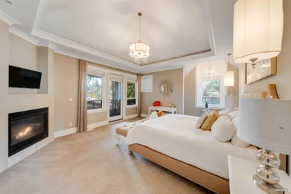 Basement Recreation Room Photo of 14428 33a Avenue, Surrey, BC