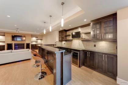 Hot Tub / Spa Photo of 14428 33a Avenue, Surrey, BC