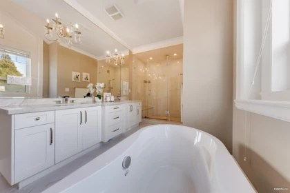 Laundry Room Photo of 14428 33a Avenue, Surrey, BC