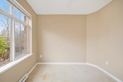 Hallway Photo of 110 9199 Tomicki Avenue, Richmond, BC