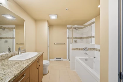 Powder Room Photo of 110 9199 Tomicki Avenue, Richmond, BC