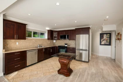 Aerial View of 2198 Rosebery Avenue, West Vancouver, BC