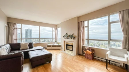 2102 6521 Bonsor Avenue, Burnaby, BC, Burnaby — Apartment/Condo for sale