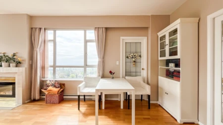 2102 6521 Bonsor Avenue, Burnaby, BC, Burnaby — Apartment/Condo for sale