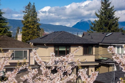 Swimming Pool Photo of 4549 W 12th Avenue, Vancouver, BC