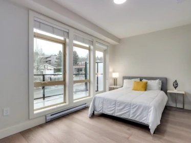 Bedroom 2 Photo of 3 115 W Queens Road, North Vancouver, BC