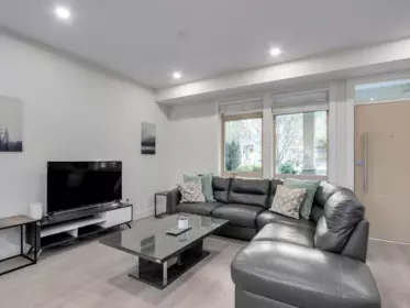 3 115 W Queens Road, North Vancouver, BC, North Vancouver — Townhouse for sale