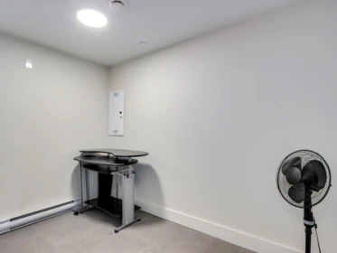 Office / Den Photo of 3 115 W Queens Road, North Vancouver, BC