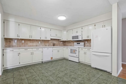 Primary Bedroom Photo of 115 9151 No. 5 Road, Richmond, BC