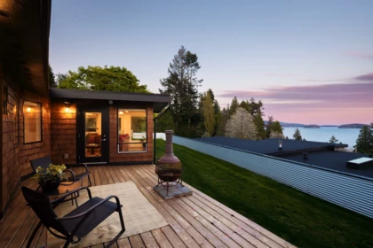 127 Mahan Road, Gibsons, BC, Gibsons — Single Family Residence for sale