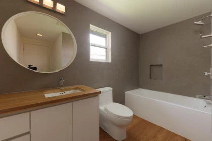 Office / Den Photo of 127 Mahan Road, Gibsons, BC
