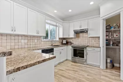 Pantry Photo of 46881 Sylvan Drive, Chilliwack, BC