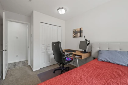 Basement Recreation Room Photo of 407 33478 Roberts Avenue, Abbotsford, BC