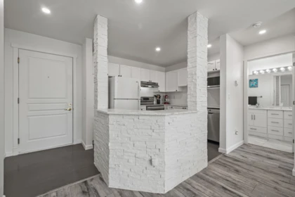Kitchen Photo of 407 33478 Roberts Avenue, Abbotsford, BC