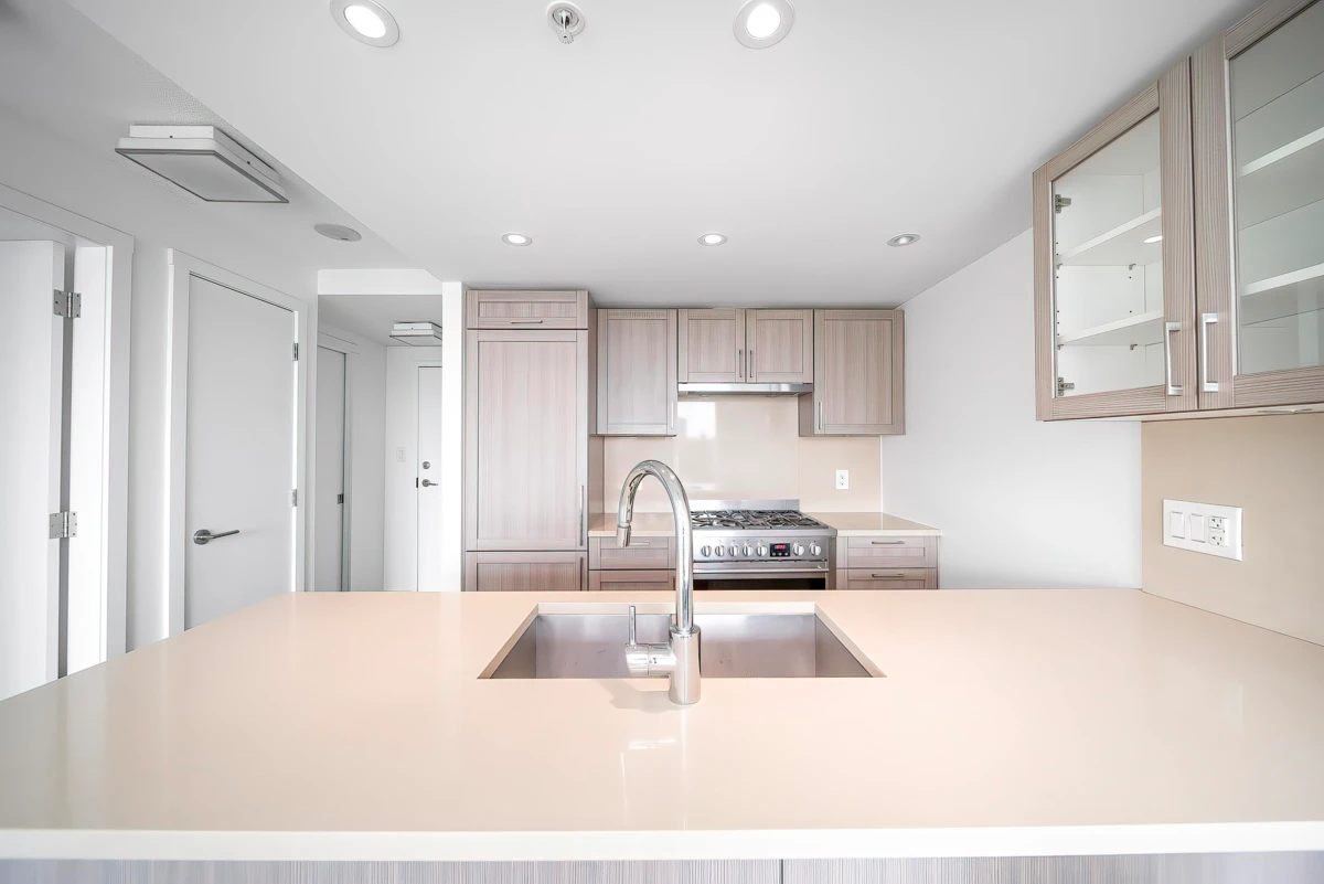 Family Room Photo of 915 5665 Boundary Road, Vancouver, BC