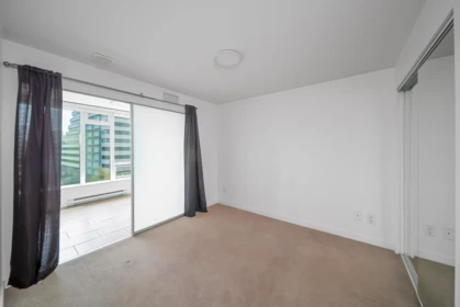 Primary Bedroom Photo of 915 5665 Boundary Road, Vancouver, BC