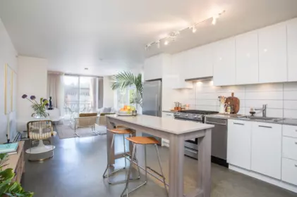 Breakfast Nook Photo of 307 231 E Pender Street, Vancouver, BC