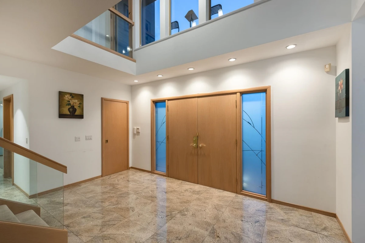 Living Room Photo of 4779 Woodley Drive, West Vancouver, BC