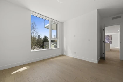 Hot Tub / Spa Photo of 305 423 6th Street, West Vancouver, BC