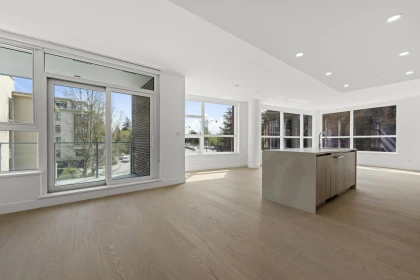 Loft / Bonus Room Photo of 305 423 6th Street, West Vancouver, BC